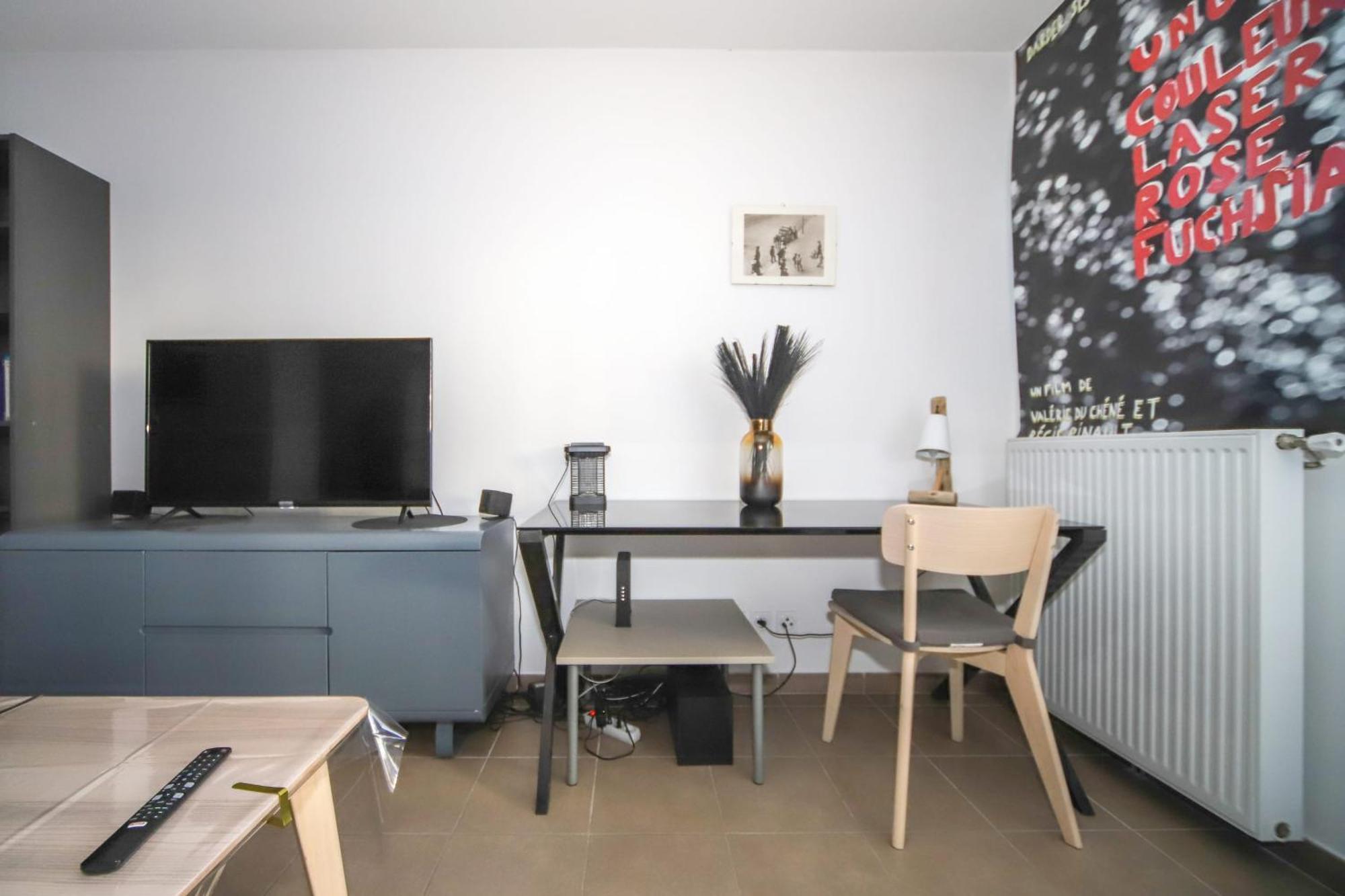 T2 Florescence Proche Montpellier Parking Castelnau-le-Lez Kültér fotó